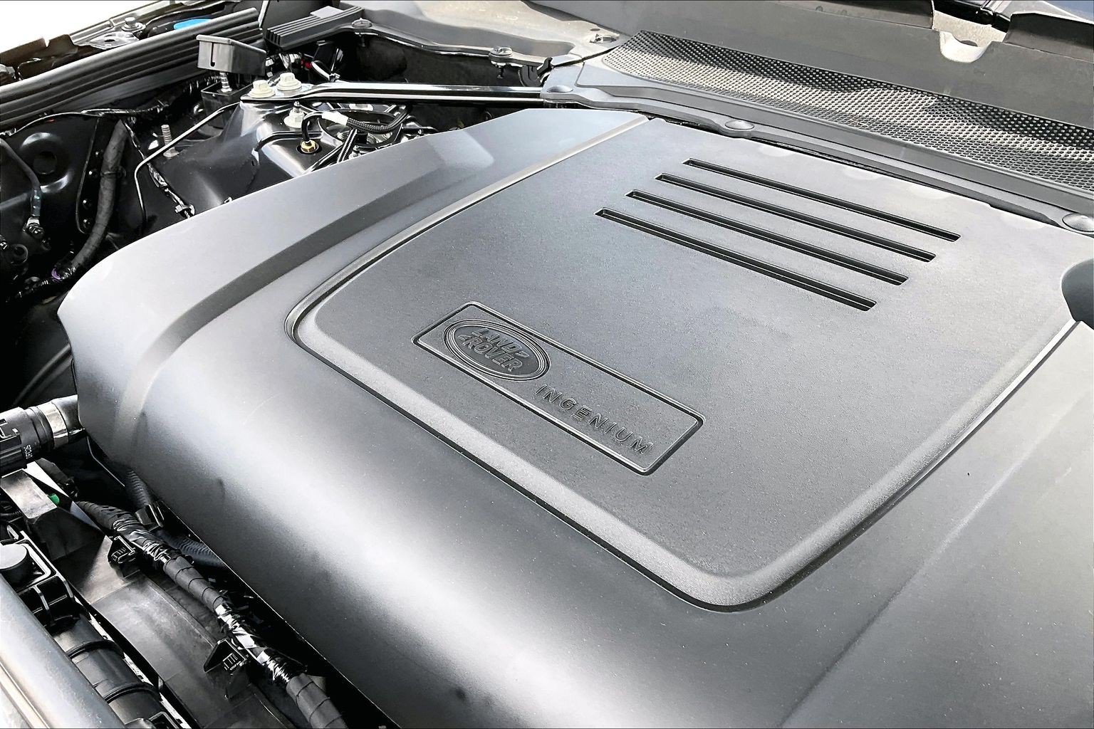 New 2026 Land Rover Discovery Dynamic SE AWD/4WD image 19