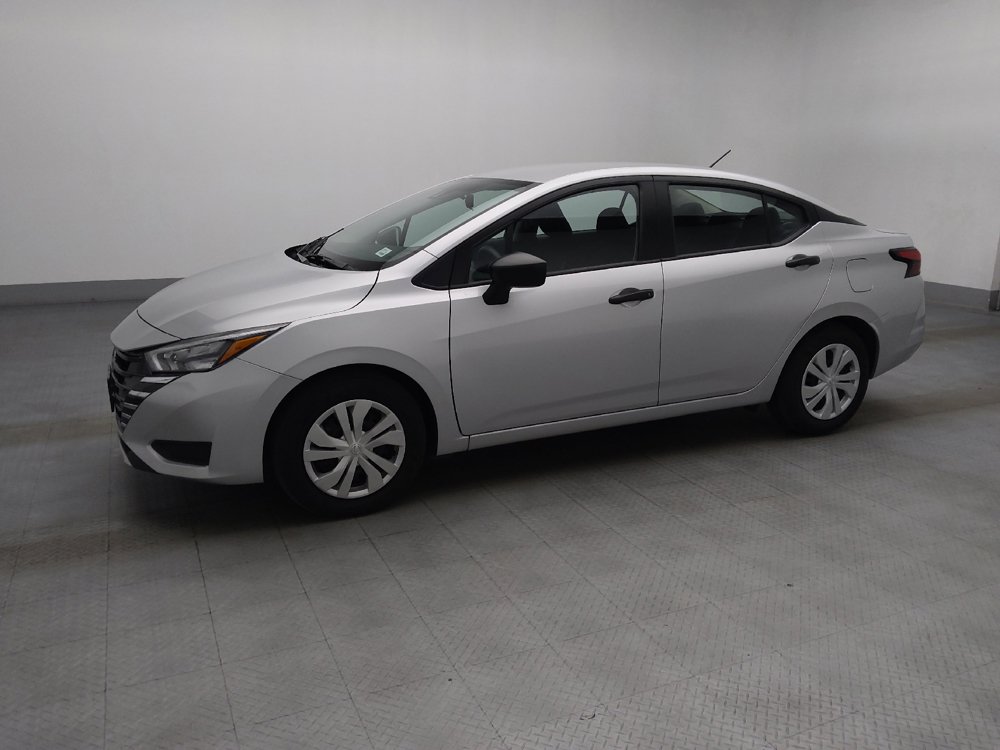 Used 2025 Nissan Versa S w/ Trunk Package FWD image 2