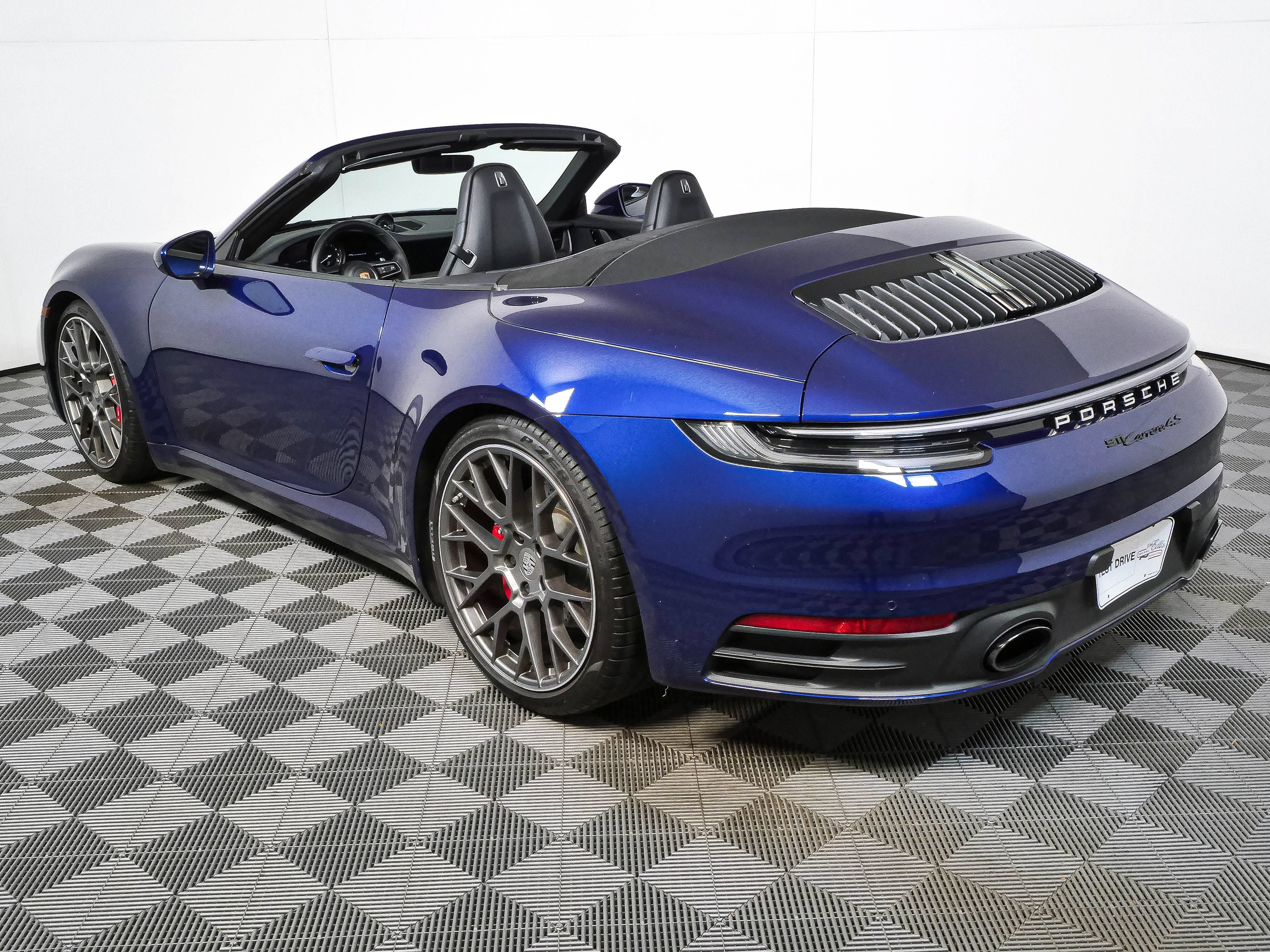 Certified 2020 Porsche 911 Carrera 4S w/ Sport Package AWD/4WD image 38