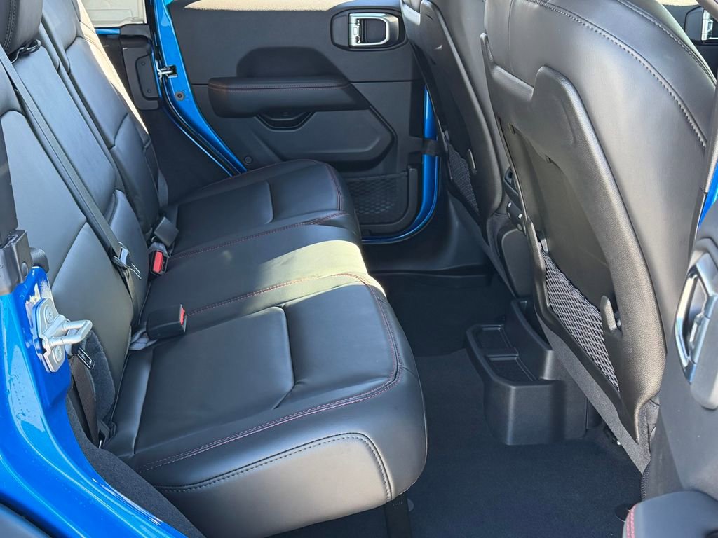 New 2026 Jeep Wrangler Unlimited Rubicon w/ Xtreme 35 Tire Package image 22