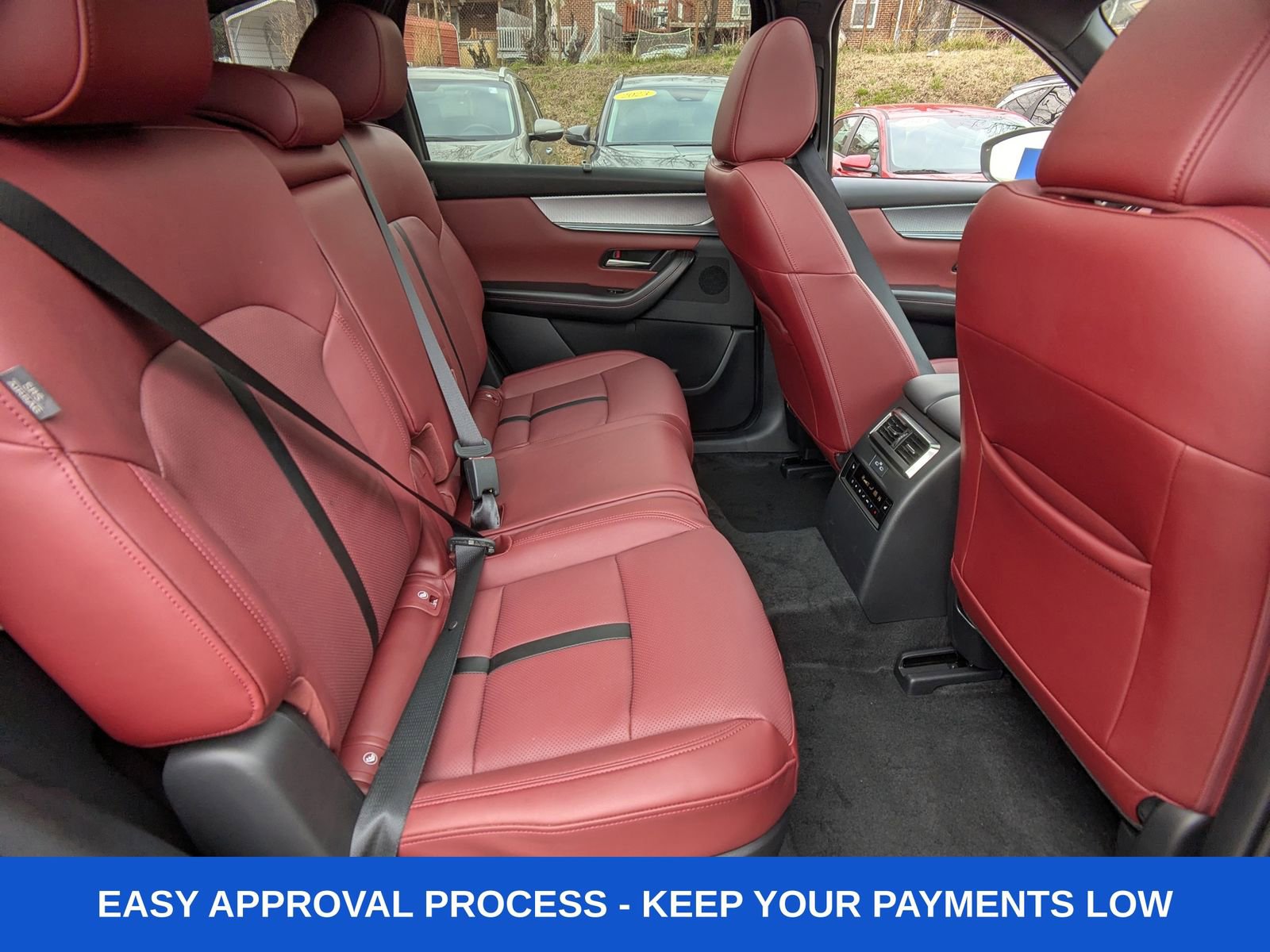 Used 2025 MAZDA CX-70 Plug-In Hybrid w/ Premium Plus image 17