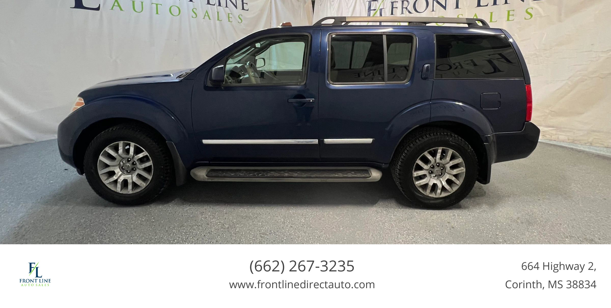 Used 2011 Nissan Pathfinder LE w/ Navigation Pkg image 4