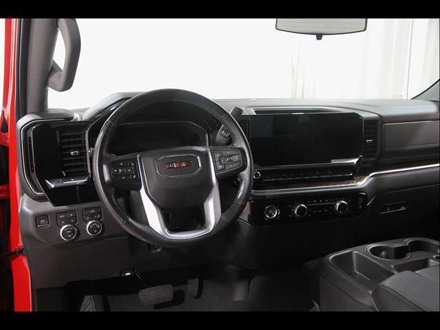Used 2022 GMC Sierra 1500 SLE w/ X31 Off-Road Package AWD/4WD image 7