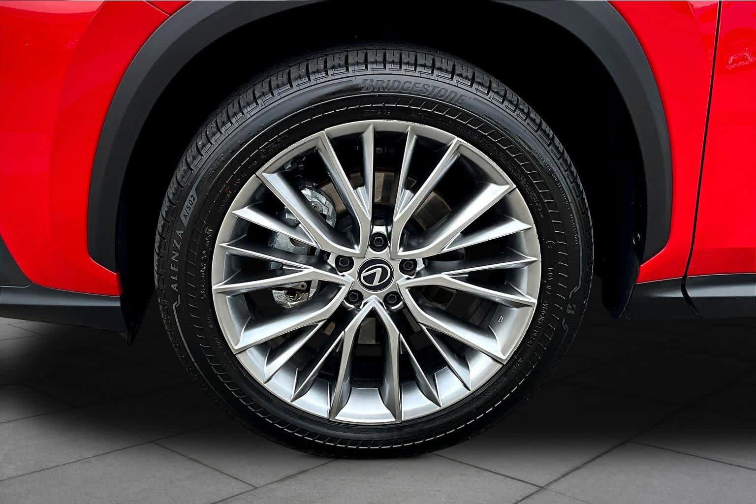 Certified 2025 Lexus NX 350 AWD w/ Accessory Package (2T) image 10