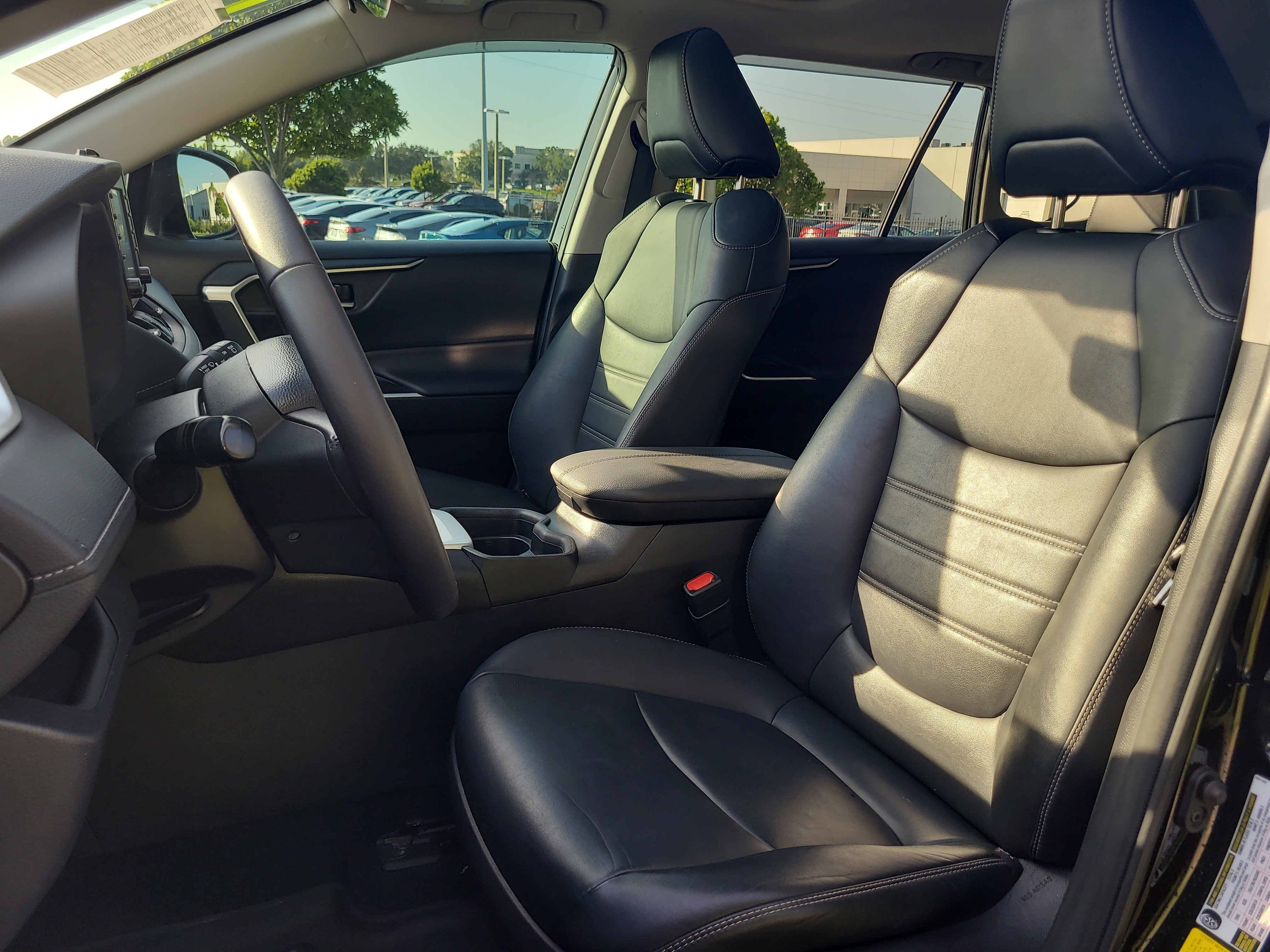 Used 2021 Toyota RAV4 XLE Premium FWD image 21
