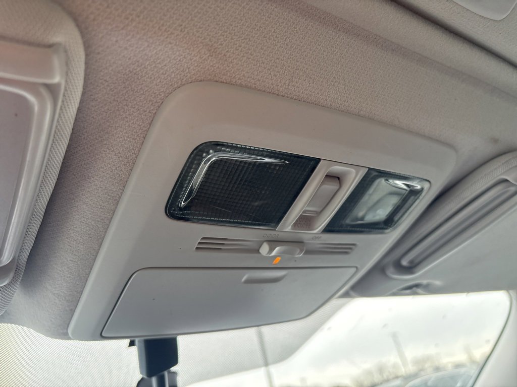 Used 2015 Subaru Forester 2.5i Premium w/ All-Weather Package image 23