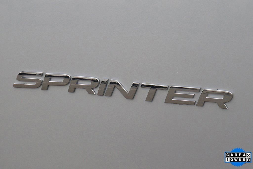 Used 2024 Mercedes-Benz Sprinter 2500 image 36