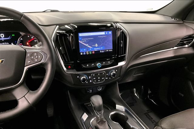 Used 2023 Chevrolet Traverse High Country FWD image 7