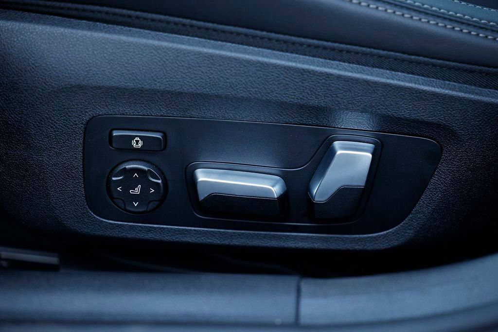 New 2026 BMW 840i w/ M Sport Professional Package image 22