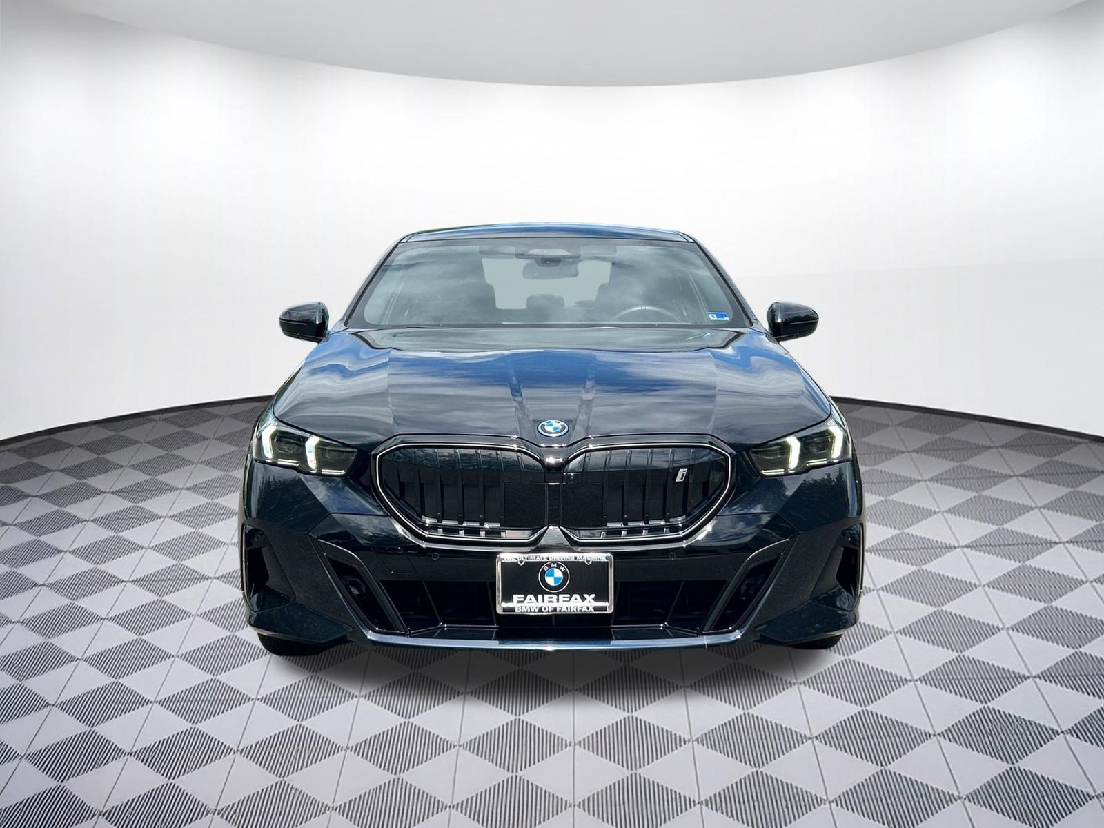 Certified 2026 BMW i5 eDrive40 w/ Executive Package AWD/4WD image 6