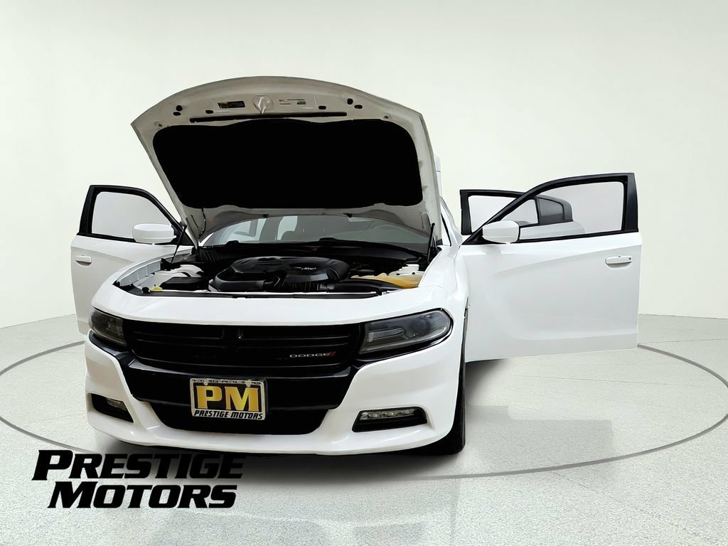 Used 2018 Dodge Charger GT AWD/4WD image 12