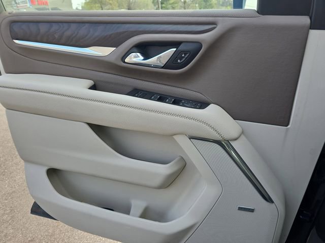 Used 2021 GMC Yukon Denali w/ Advanced Technology Package image 25