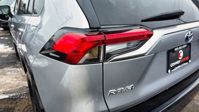 Used 2019 Toyota RAV4 XSE image 41