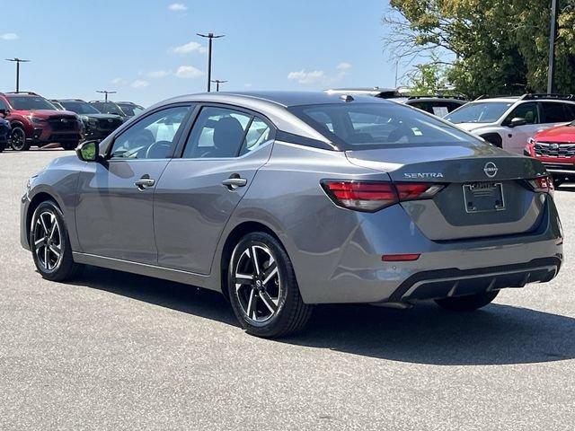 Used 2025 Nissan Sentra SV FWD image 11