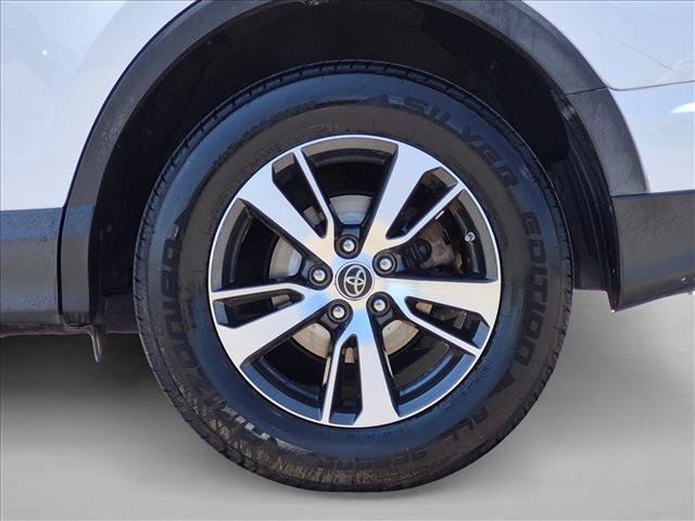 Used 2016 Toyota RAV4 XLE FWD image 24