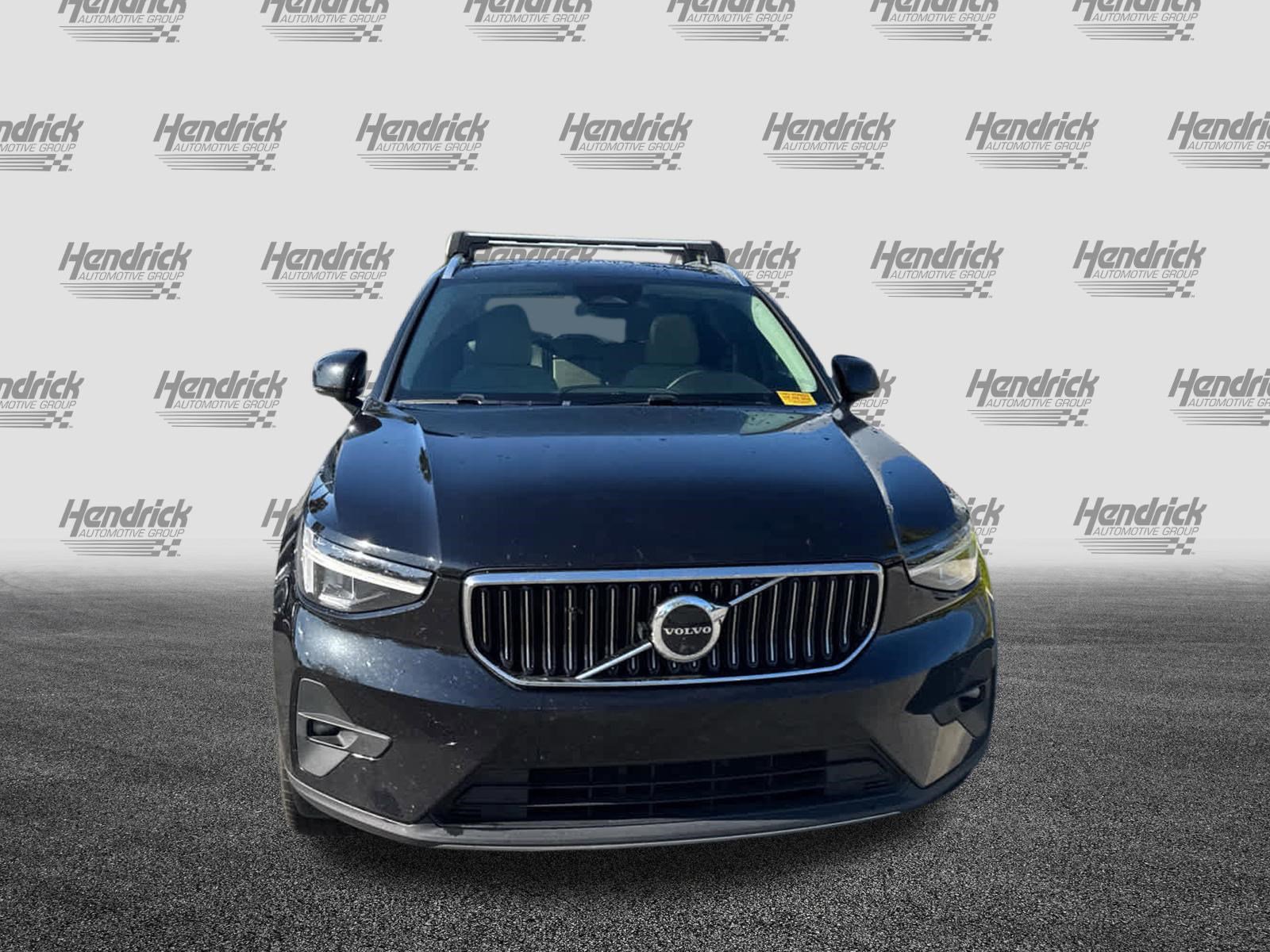 Used 2023 Volvo XC40 B5 Plus w/ Protection Package Premier image 6