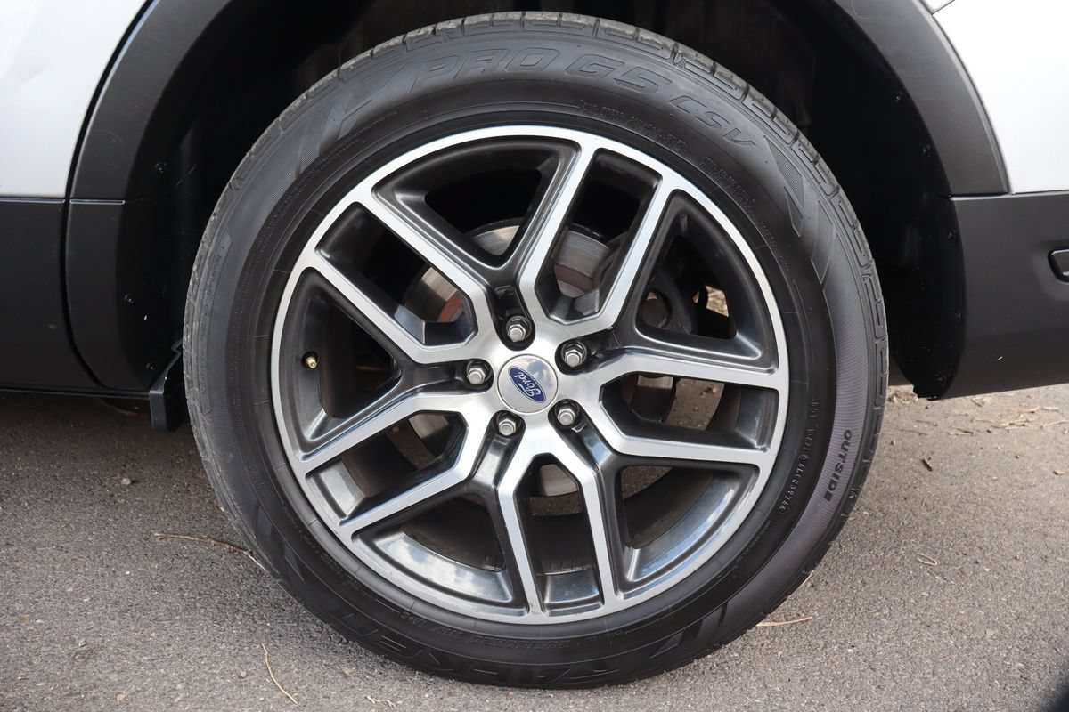 Used 2019 Ford Explorer Sport AWD/4WD image 45