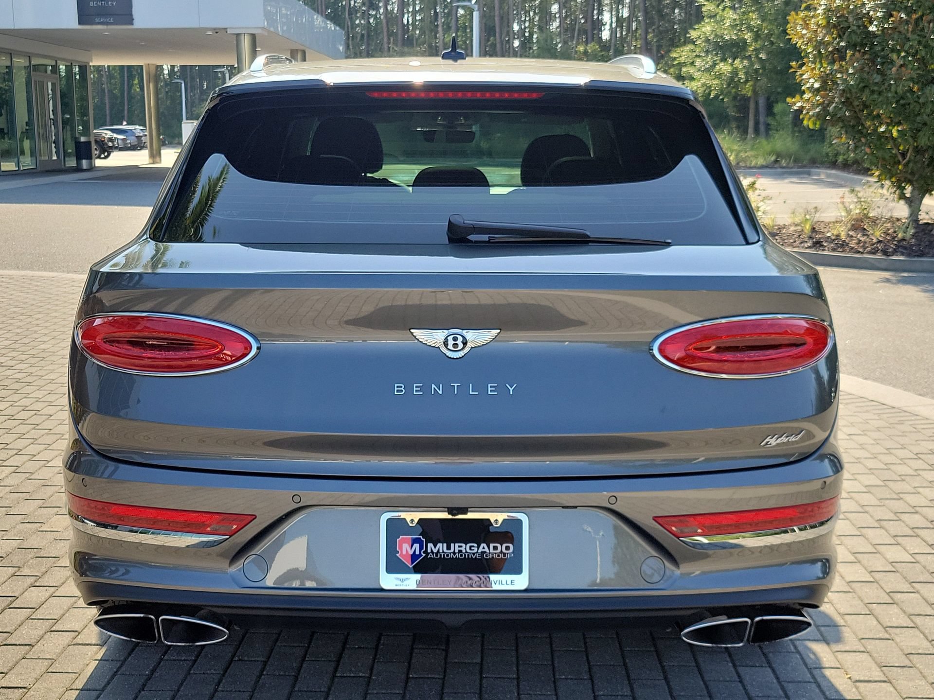 Certified 2023 Bentley Bentayga Plug-In Hybrid AWD/4WD image 12
