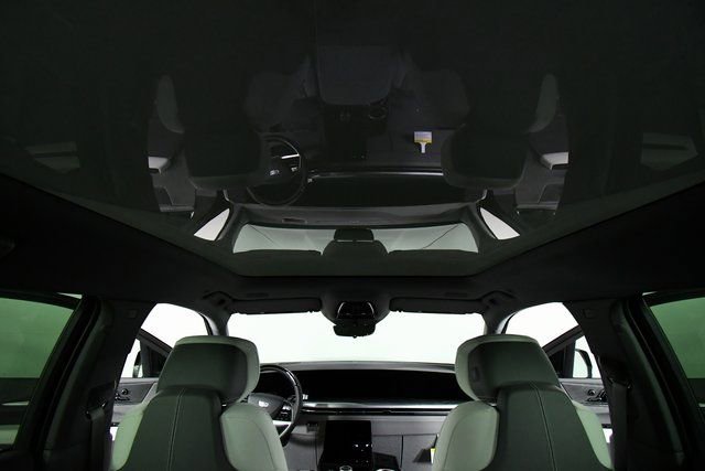 New 2025 Cadillac Escalade IQ Sport 1 w/ LPO, ONYX Package AWD/4WD image 26