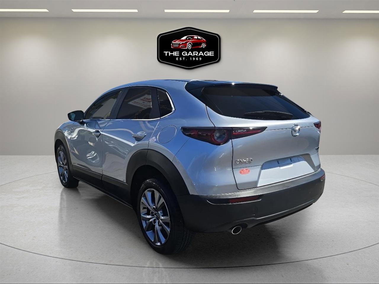 Used 2021 MAZDA CX-30 FWD 2.5 S w/ Select Package image 4