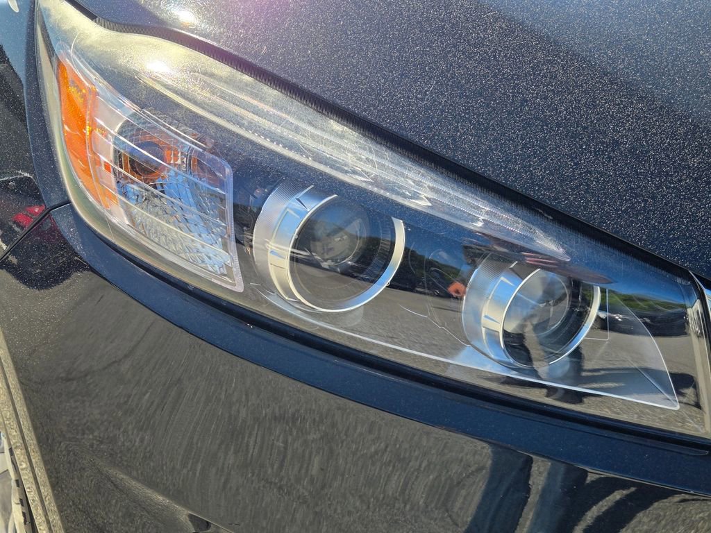 Used 2017 Kia Sorento SX image 4
