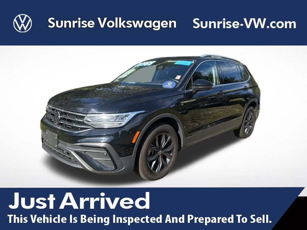 Used 2023 Volkswagen Tiguan SE