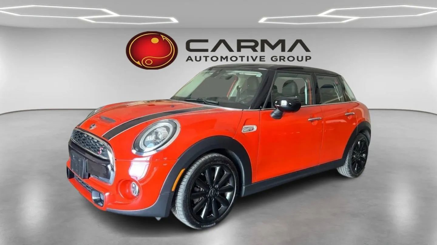 Used 2021 MINI Cooper S FWD image 1