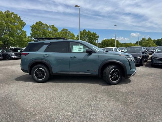 New 2026 Nissan Pathfinder Rock Creek AWD/4WD image 3
