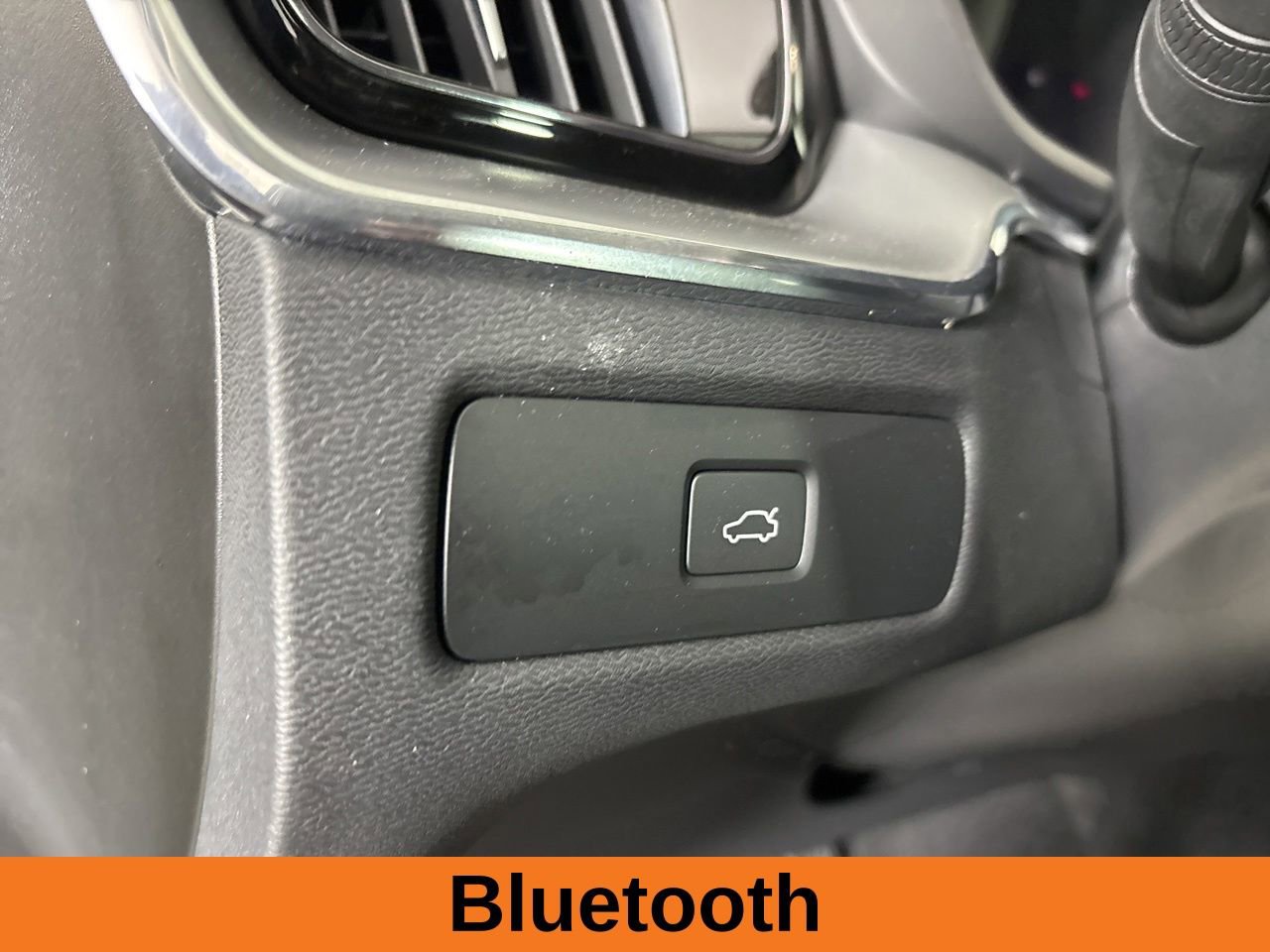 Used 2023 Volvo XC60 B5 Core w/ Climate Package AWD/4WD image 11