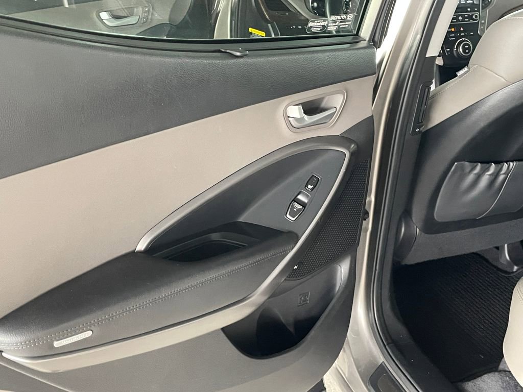 Used 2018 Hyundai Santa Fe Sport w/ 2.4L Tech Package 04 image 33