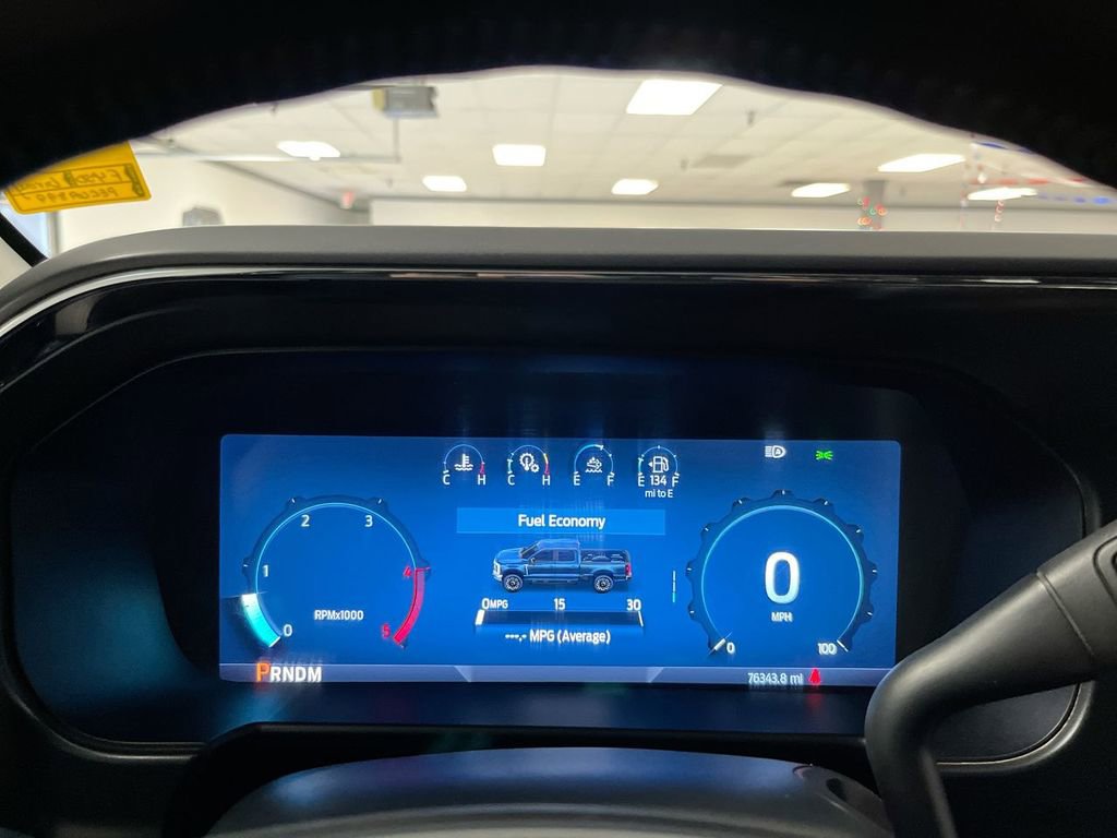 Used 2023 Ford F450 Lariat w/ FX4 Off-Road Package image 17