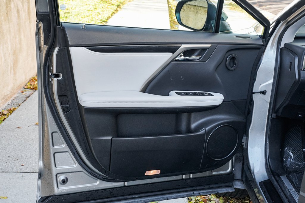 Used 2022 Lexus RX 350 AWD image 8