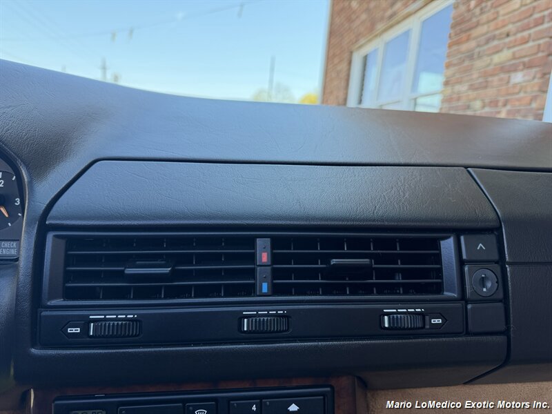 Used 1991 Mercedes-Benz 300 SL image 39