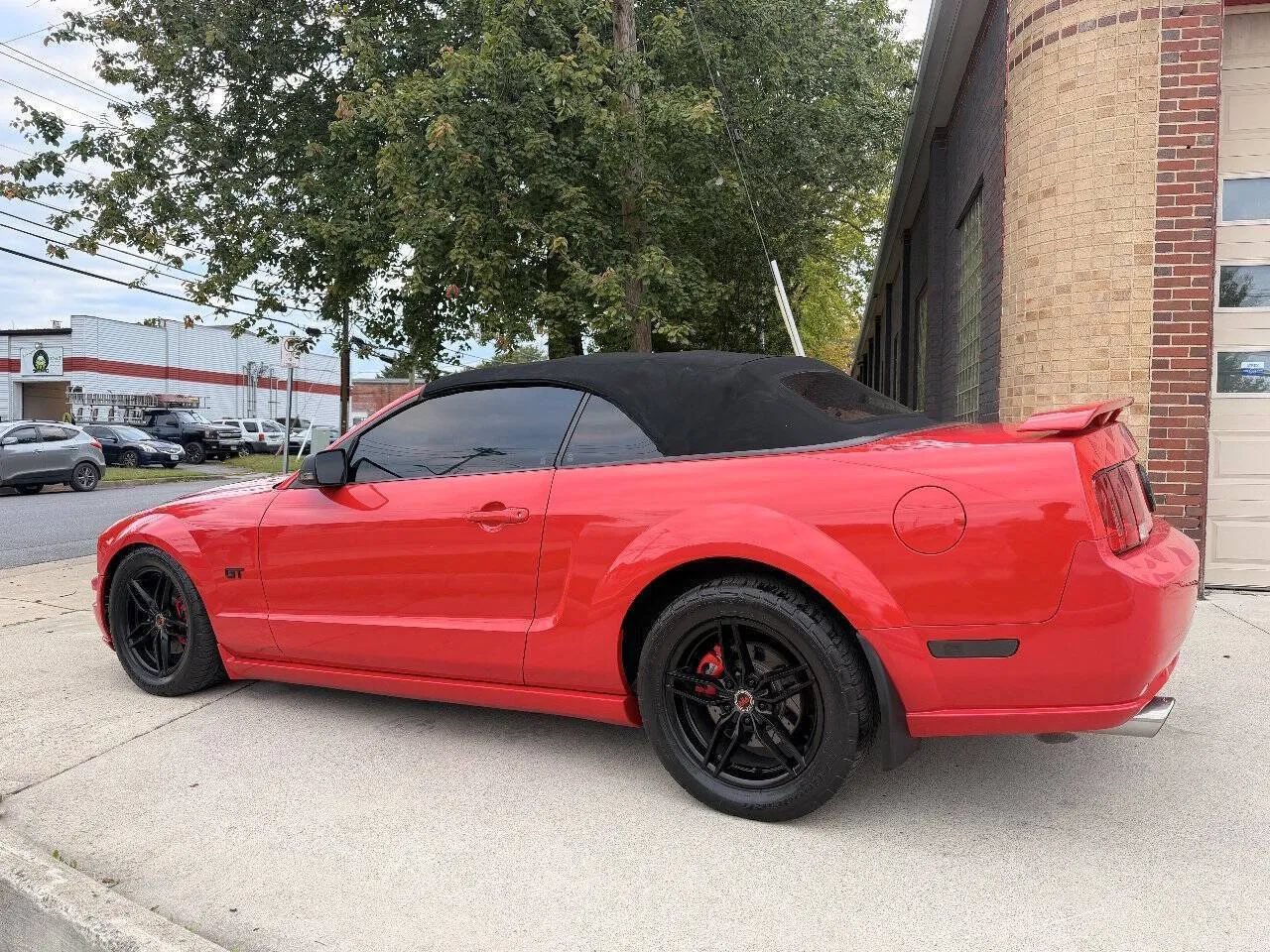 Used 2007 Ford Mustang GT Premium RWD image 12