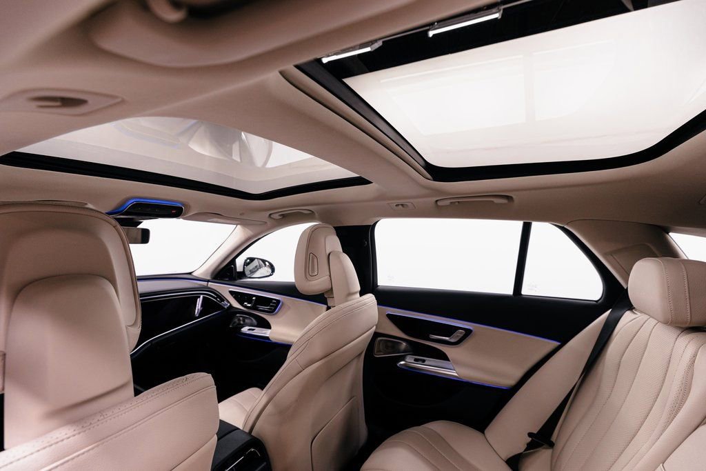 Certified 2025 Mercedes-Benz E 450 4MATIC All-Terrain Wagon w/ Multicontour Seating Package image 27