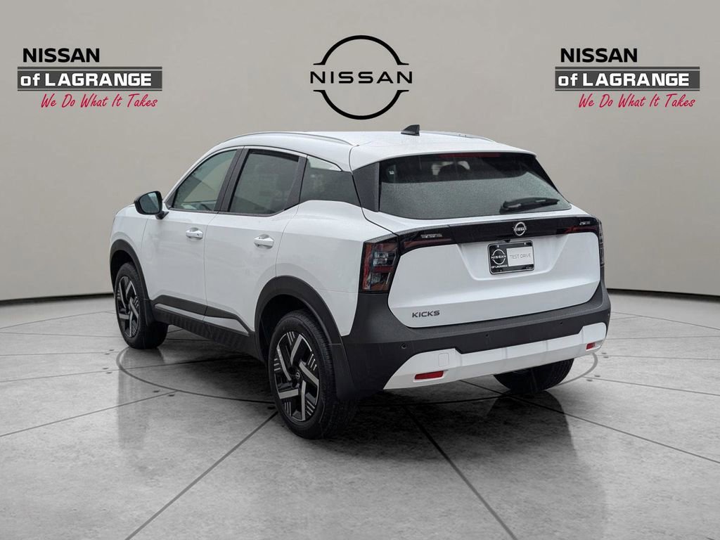 New 2026 Nissan Kicks SV image 7