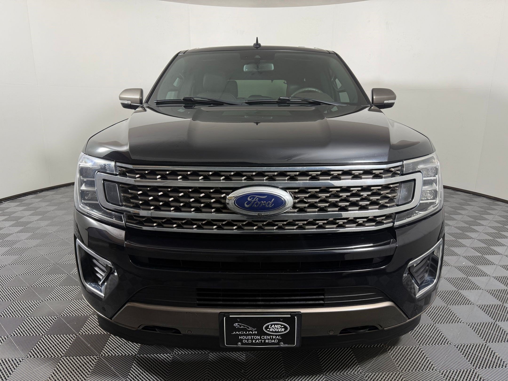 Used 2020 Ford Expedition King Ranch w/ Cargo Package AWD/4WD image 6
