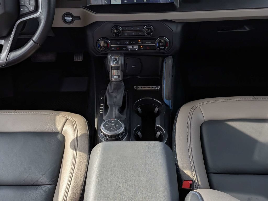 Certified 2023 Ford Bronco Badlands AWD/4WD image 18