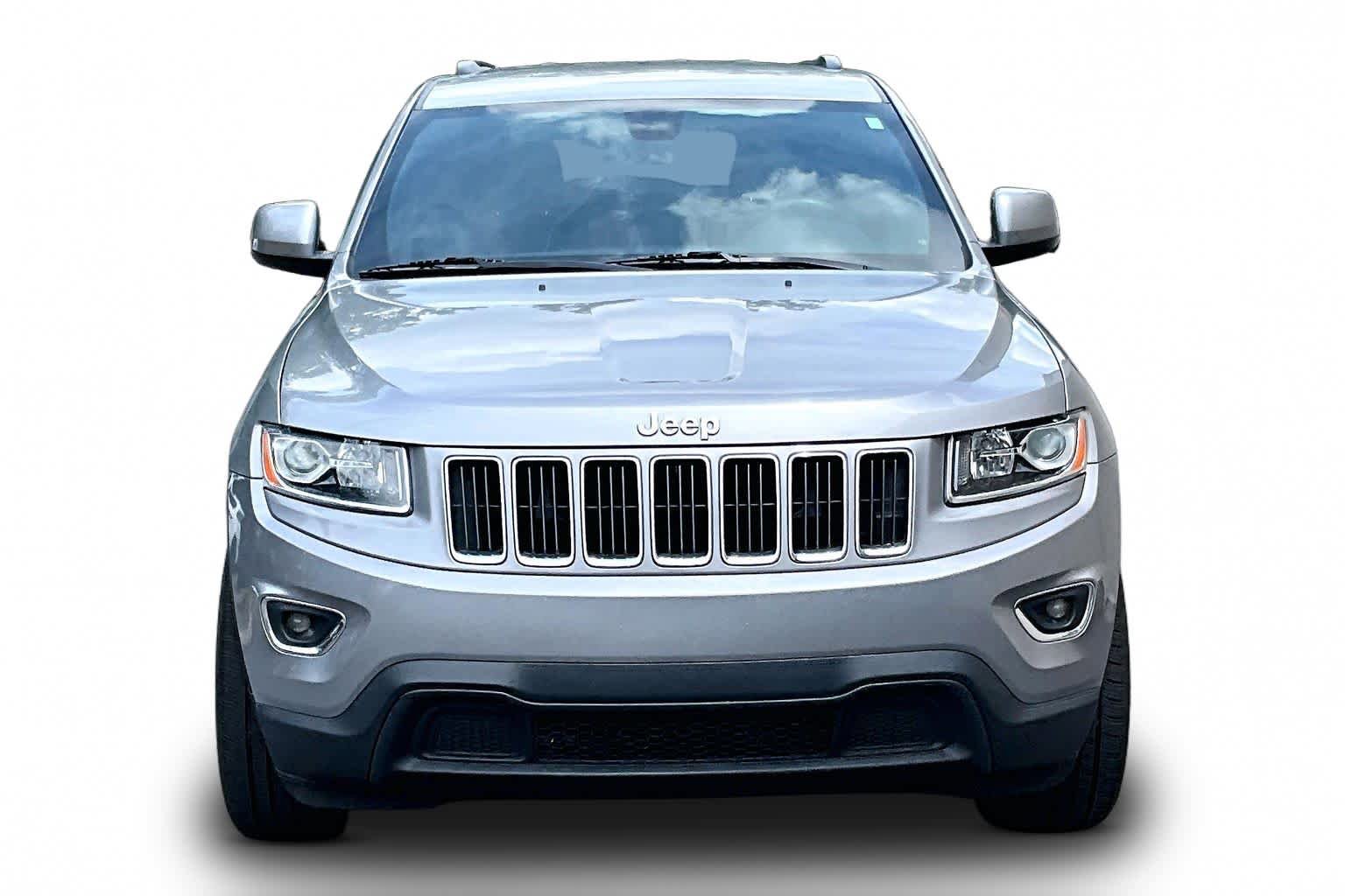 Used 2015 Jeep Grand Cherokee Laredo w/ Quick Order Package 23E RWD image 4