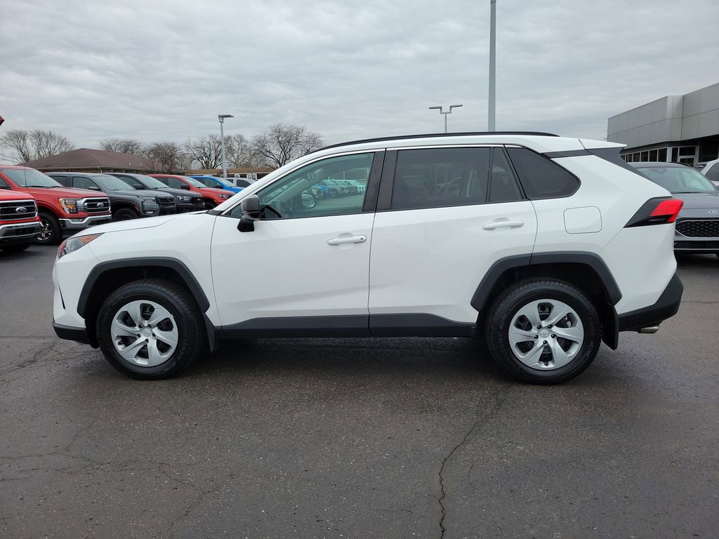 Used 2020 Toyota RAV4 LE w/ All Weather Liner Package image 7