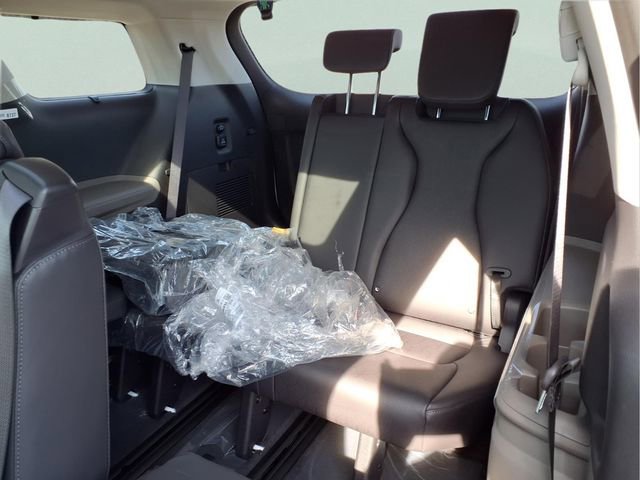New 2026 Kia Carnival SX FWD image 20