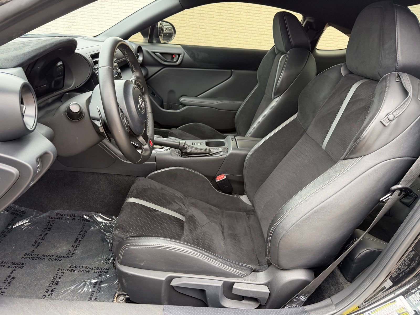 Used 2023 Toyota GR86 Premium w/ ALL Weather Mat Package (TMS) image 20