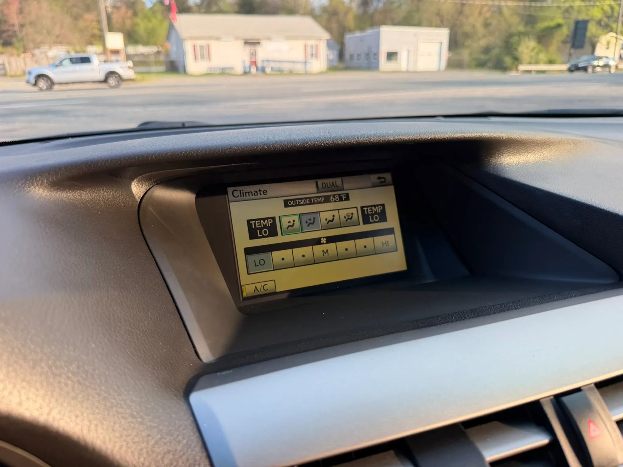 Used 2010 Lexus RX 450h AWD image 27