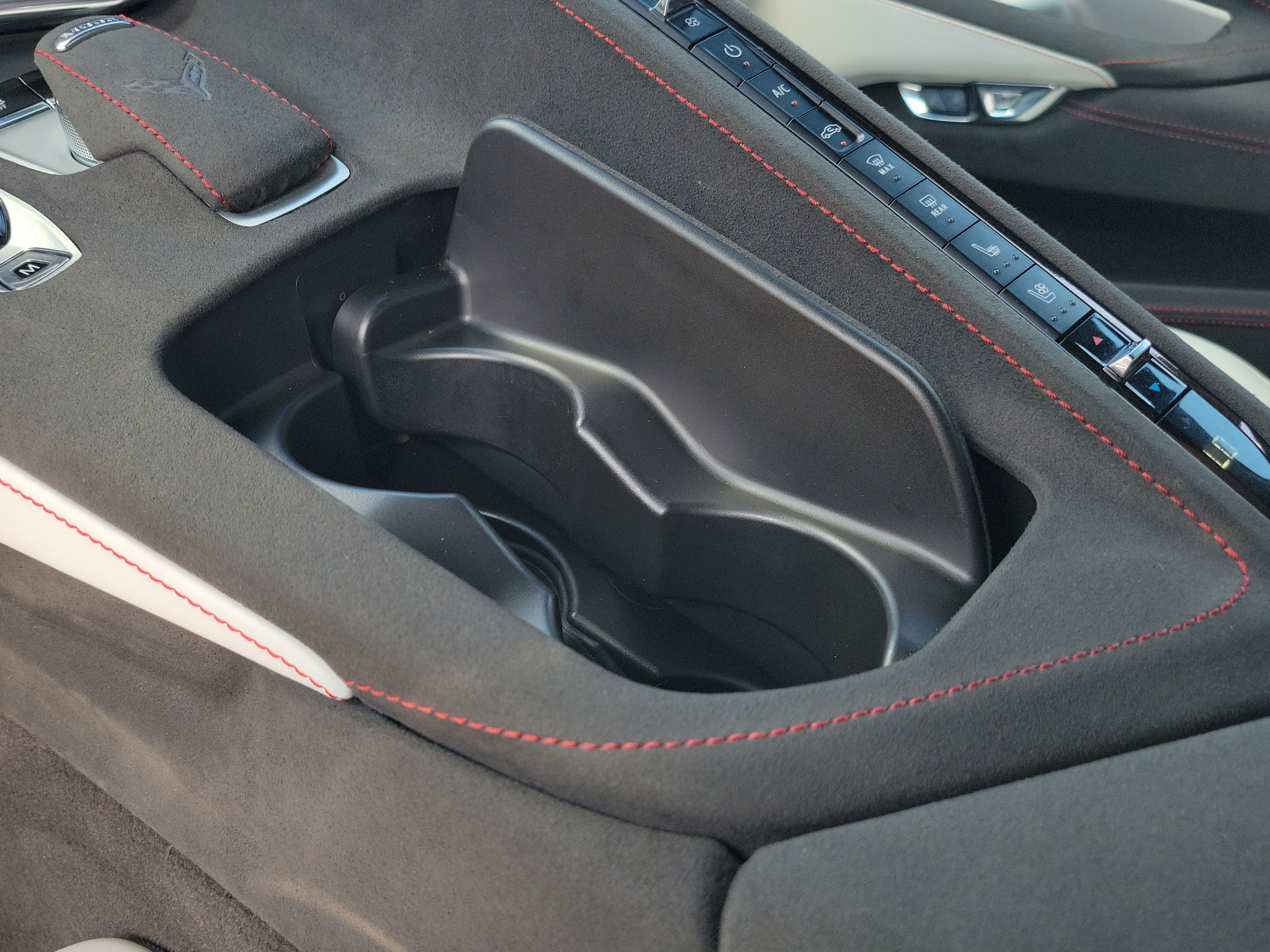 Used 2023 Chevrolet Corvette Stingray Premium Cpe RWD image 16