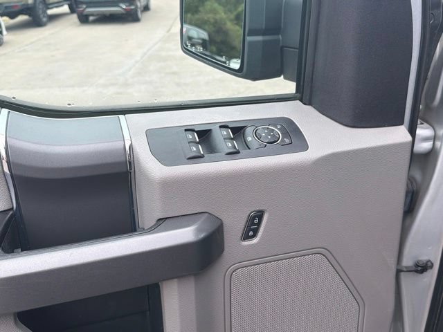 Used 2015 Ford F150 XLT w/ Equipment Group 301A Mid AWD/4WD image 17