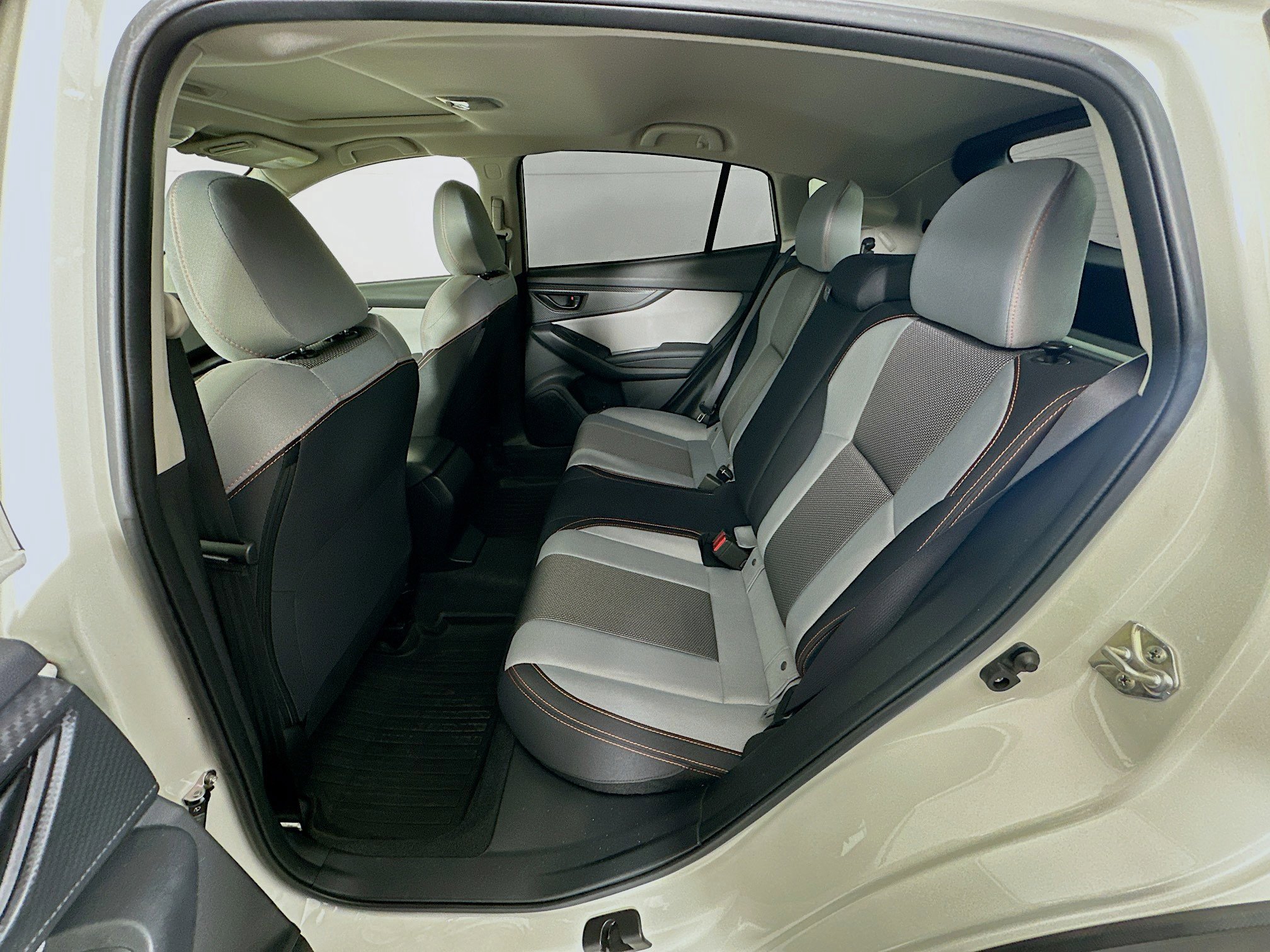 Used 2021 Subaru Crosstrek 2.0i Premium w/ Moonroof Package image 28