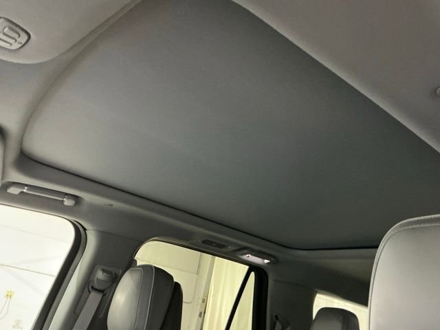 Used 2019 Lincoln Navigator Reserve w/ Cargo Package image 15