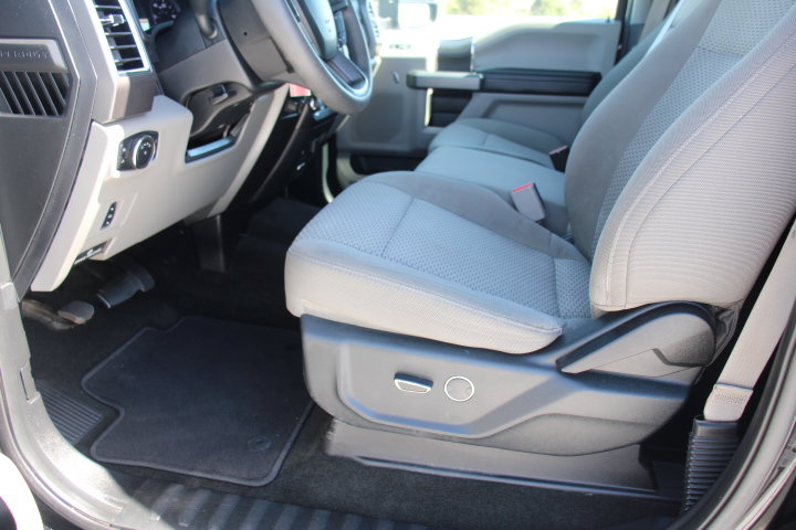 Used 2017 Ford F250 XLT w/ XLT Value Package RWD image 13