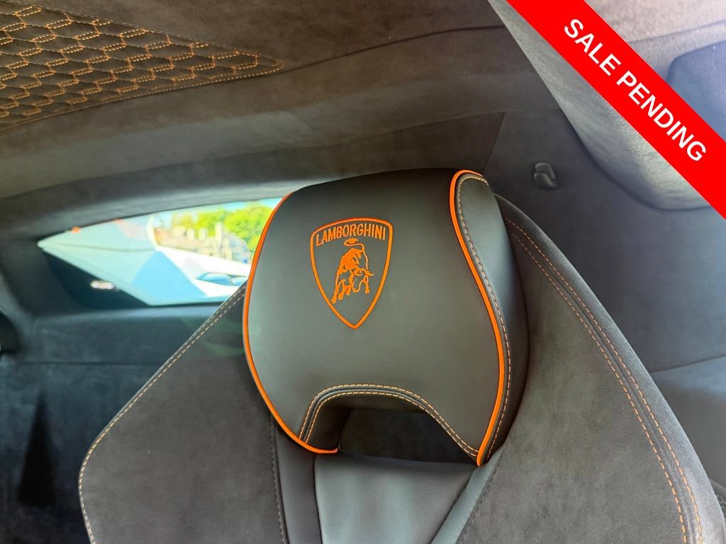 Used 2023 Lamborghini Huracan Tecnica RWD image 22