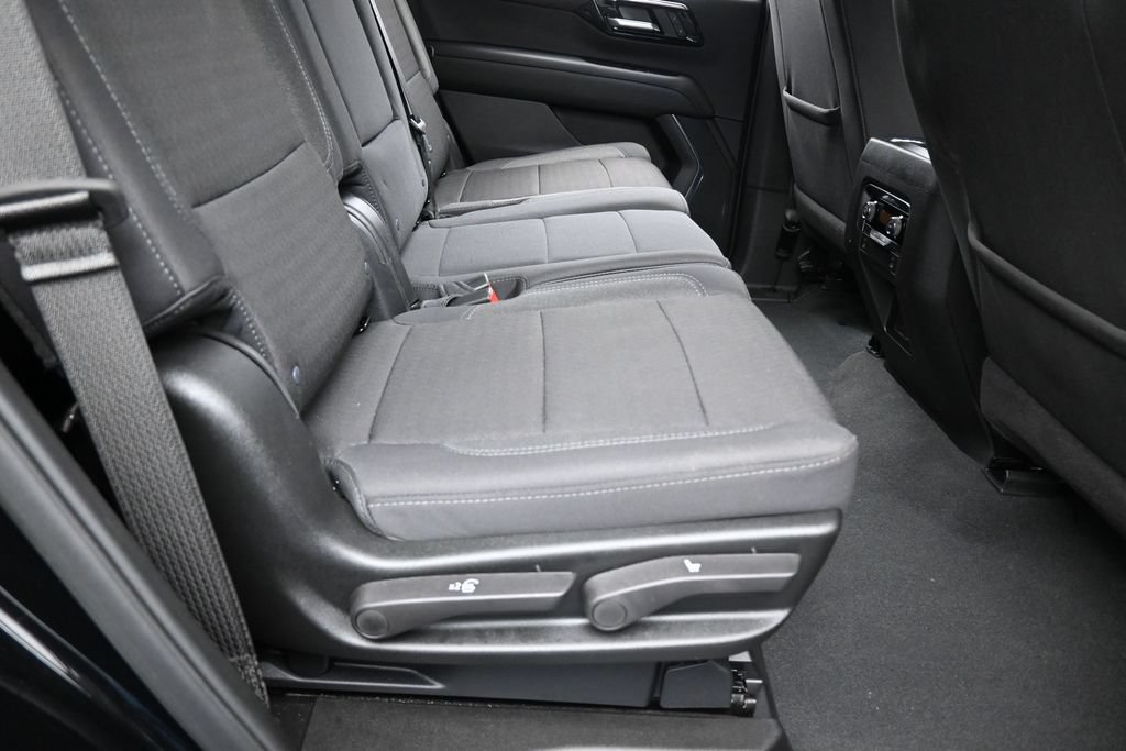 Used 2026 Chevrolet Tahoe LS w/ LPO, Dark Essentials Package RWD image 42